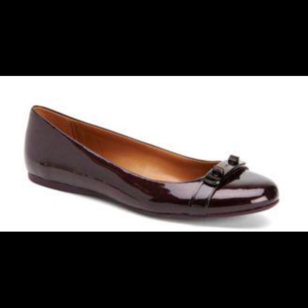 Sz 9 Coach oxblood patent leather flats never worn